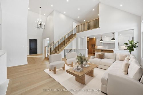 5 Prato Verde Lane, Hamilton, ON, N0B2K0 | Card Image