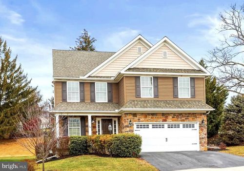 26 S 3rd St, NEW FREEDOM, PA, 17349-8667 | Card Image