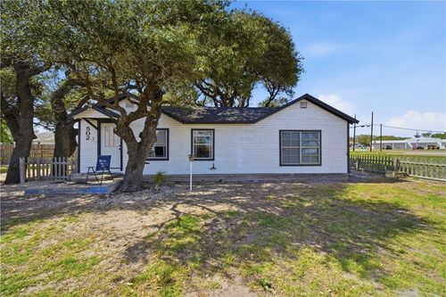 502 N Commercial St, Aransas Pass, TX, 78336-2764 | Card Image