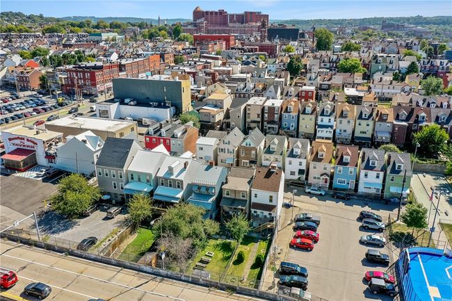 322 Darsie St, House other with 3 bedrooms, 2 bathrooms and 2 parking in Bloomfield PA | Image 26