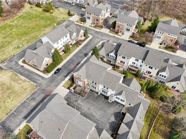 Drone / aerial view with a residential view | Image 35