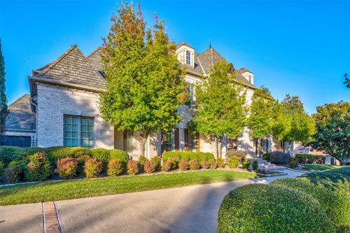 1819 Broken Bend Dr, Westlake, TX, 76262-8205 | Card Image