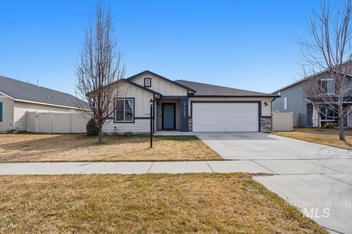 11081 W Cannon River St, Nampa, ID, 83686-6749 | Card Image
