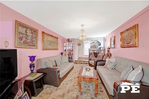 6j-770 Ocean Pkwy, Brooklyn, NY, 11230-2158 | Card Image