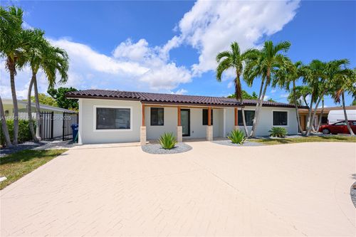 11835 Sw 37th St, Miami, FL, 33175-3111 | Card Image