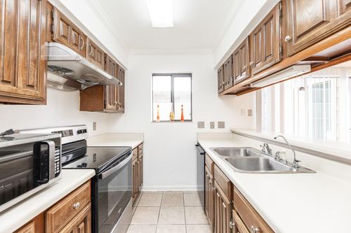 apt-107-2120 Wilcrest Dr, Houston, TX, 77042-2656 | Card Image