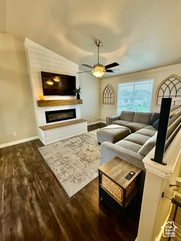 880 , Tooele, UT 84074