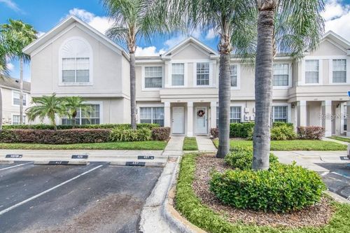 427 Kensington Lake Cir, BRANDON, FL, 33511-3881 | Card Image
