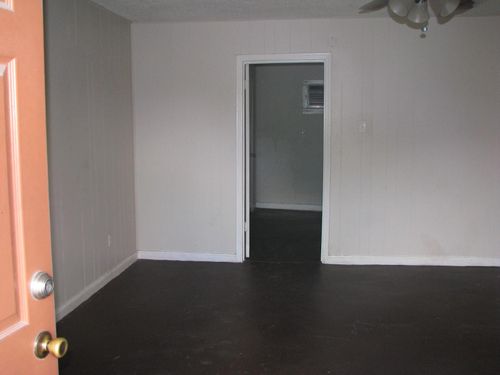 apt-18b-3812 Wipprecht St, Houston, TX, 77026-3994 | Card Image