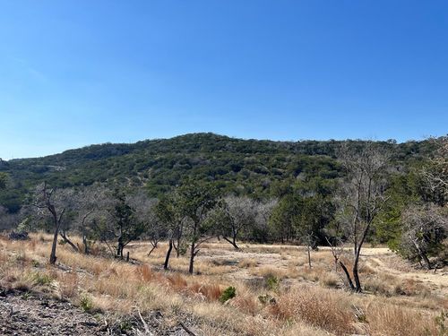 191 Scott Dr, Center Point, TX, 78010-5524 | Card Image