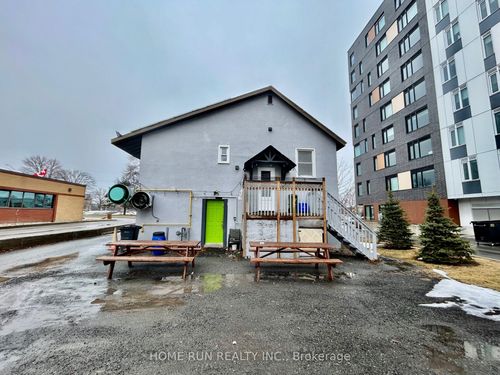 704 Brookfield Rd, Ottawa, ON, K1V6J4 | Card Image