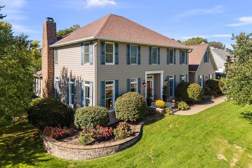4338 Forest Road, Davenport, IA, 52807 | Card Image