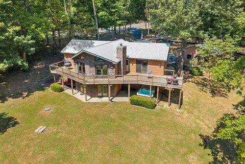 79 Winchester Ct, Eddyville, KY, 42038-8574 | Card Image