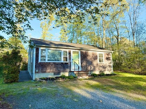 51 Lantern Ln, Vineyard Haven, MA, 02568-6306 | Card Image