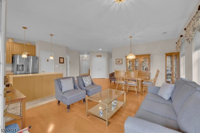 7013 Brookfield Glen Dr, Townhouse with 2 bedrooms, 2 bathrooms and null parking in Belvidere NJ | Image 12