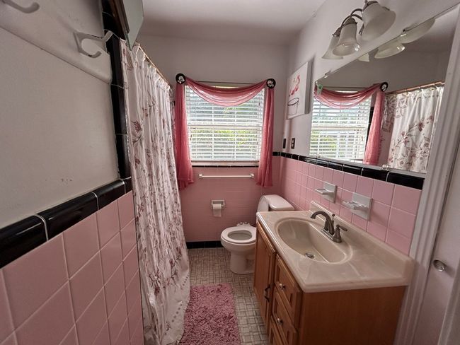110 Westcott Cir, House other with 4 bedrooms, 2 bathrooms and 3 parking in Port St. Joe FL | Image 8