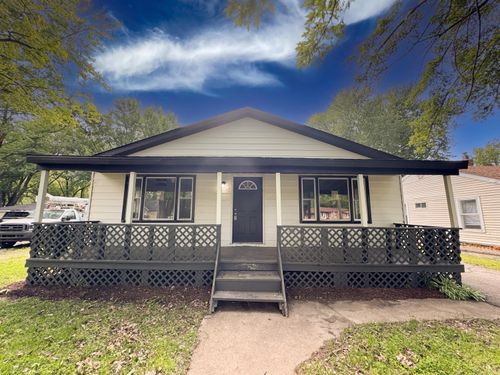 3246 N Lake Park Ave, Hobart, IN, 46342-1236 | Card Image