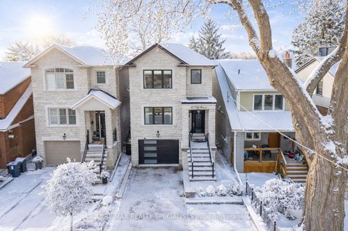 87 Lake Cres, Etobicoke, ON, M8V1W2 | Card Image