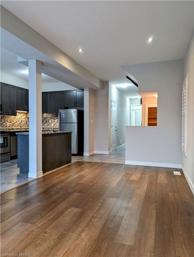 14 Serenity Lane, Townhouse with 3 bedrooms, 3 bathrooms and 2 parking in Hannon ON | Image 5