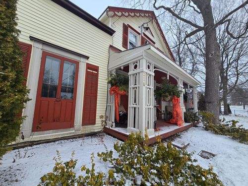 210 St Lawrence St E, Madoc, ON, K0K2K0 | Card Image