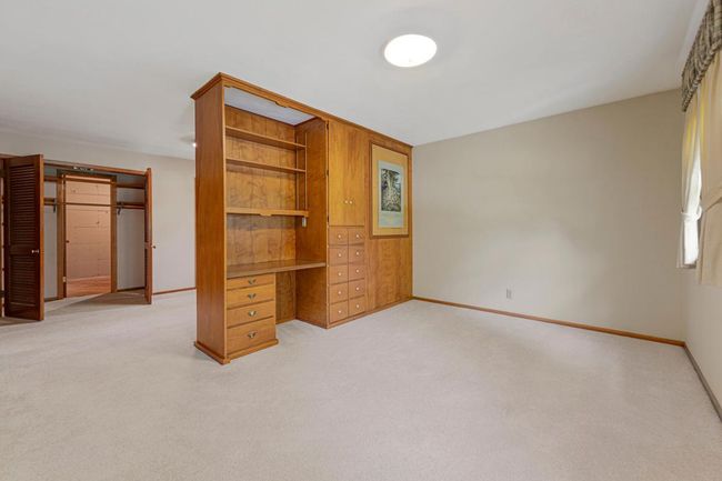 Bedroom 3 Storage Room.jpg | Image 29