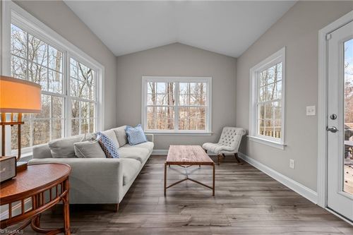 6572 Rogers Farm Rd, Pleasant Garden, NC, 27313-9729 | Card Image