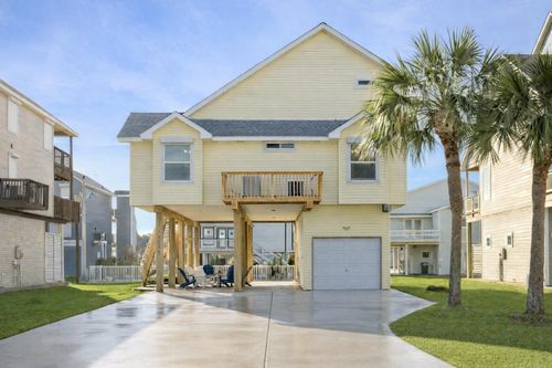 13723 Pirates Beach Blvd, Galveston, TX, 77554 | Card Image