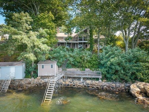 9 Elm Top Ln, Beverly, MA, 01915-4665 | Card Image