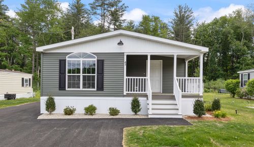 43-29 Lowell Rd, Salem, NH, 03079-4051 | Card Image