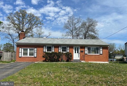 9610 Norfolk St, MANASSAS, VA, 20109-3222 | Card Image