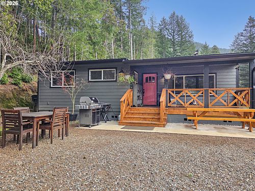 95725 Onyx St, Gold Beach, OR, 97444-9404 | Card Image