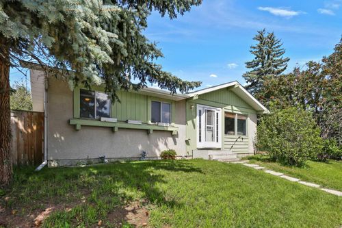 63 Olympia Cres Se, Calgary, AB, T2C1M6 | Card Image