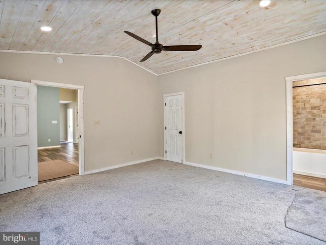 598 Honey Locust Ln, House other with 3 bedrooms, 2 bathrooms and null parking in GREAT CACAPON WV | Image 23