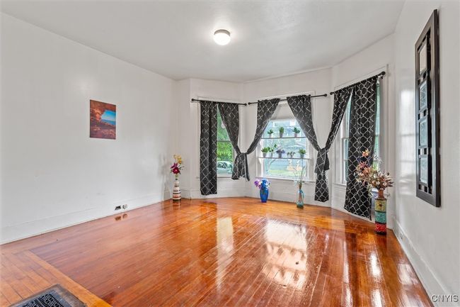 7 - 905 Tallman St, Home with 6 bedrooms, 4 bathrooms and null parking in Syracuse NY | Image 5