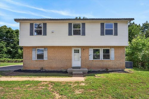 444 Appleton Dr, Clarksville, TN, 37042-3810 | Card Image