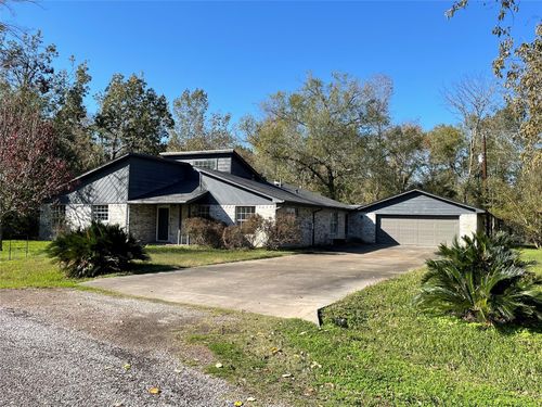 176 Circle Dr, Onalaska, TX, 77360-7798 | Card Image