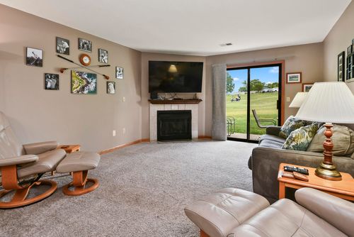 6-267 Bunker Ridge Dr, Branson, MO, 65616-3771 | Card Image