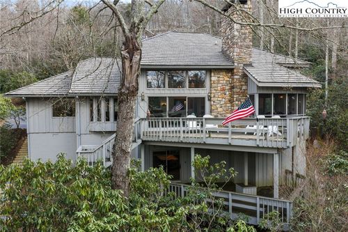 229 Cardinal Ct, Banner Elk, NC, 28604-8784 | Card Image