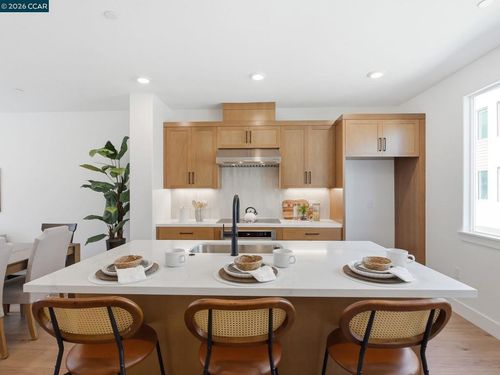 4-3089 El Camino Real, Santa Clara, CA, 95051-2905 | Card Image
