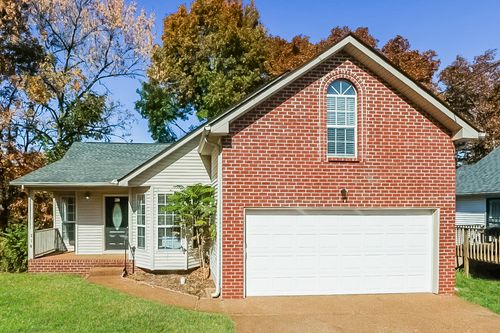 216 Shoemaker Ct, Antioch, TN, 37013-5462 | Card Image
