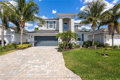 4193 Bluegrass Dr, FORT MYERS, FL, 33916-8066 | Card Image