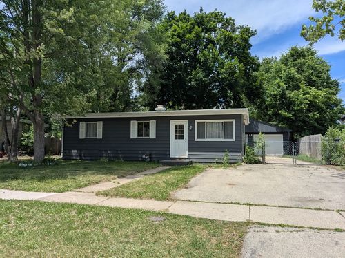 1212 Kingsley Dr, Machesney Park, IL, 61115-3827 | Card Image