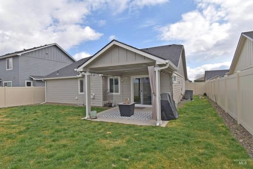 2428 Legacy Ct, Clarkston, WA, 99403-4501 | Card Image