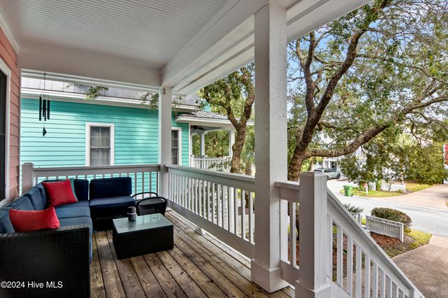 221 Seawatch Way, House other with 5 bedrooms, 3 bathrooms and 2 parking in Kure Beach NC | Image 4