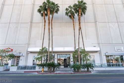 911-900 Las Vegas Blvd S, Las Vegas, NV, 89101-6859 | Card Image