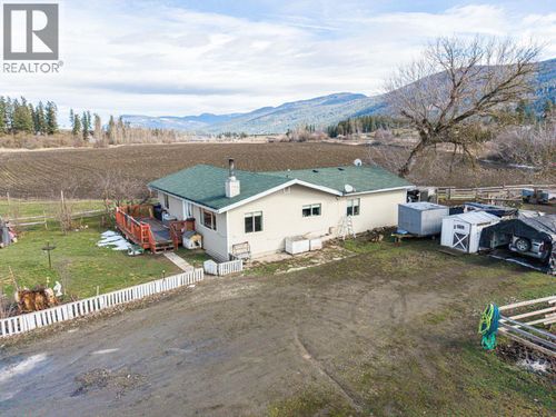 4536 97a Highway, Spallumcheen, BC, V4Y0S1 | Card Image