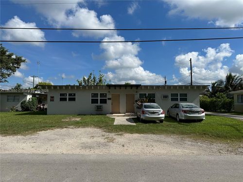 377-377 Nw 4th St, Homestead, FL, 33030-5812 | Card Image
