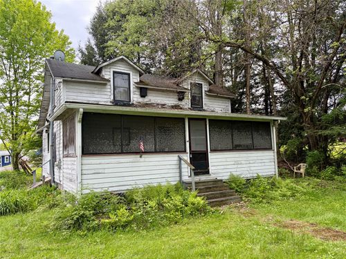 10690 Glenn Blvd, Conneaut Lake, PA, 16316 | Card Image