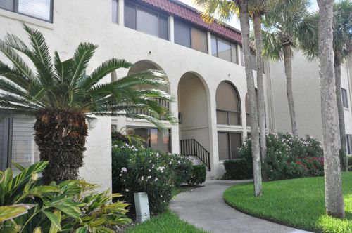 302-2325 Costa Verde Blvd, Jacksonville Beach, FL, 32250-6254 | Card Image