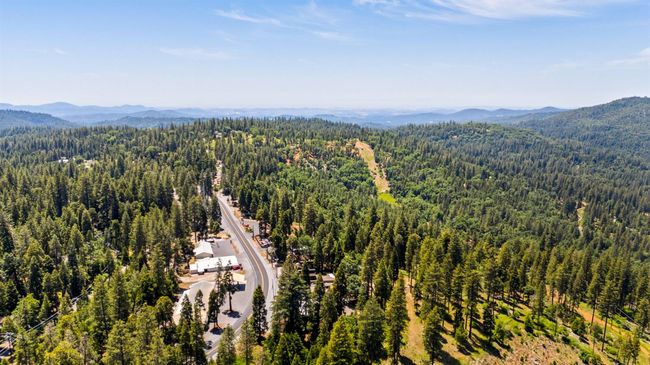 24315 Sugar Pine Rd, House other with 3 bedrooms, 3 bathrooms and 2 parking in Twain Harte CA | Image 44